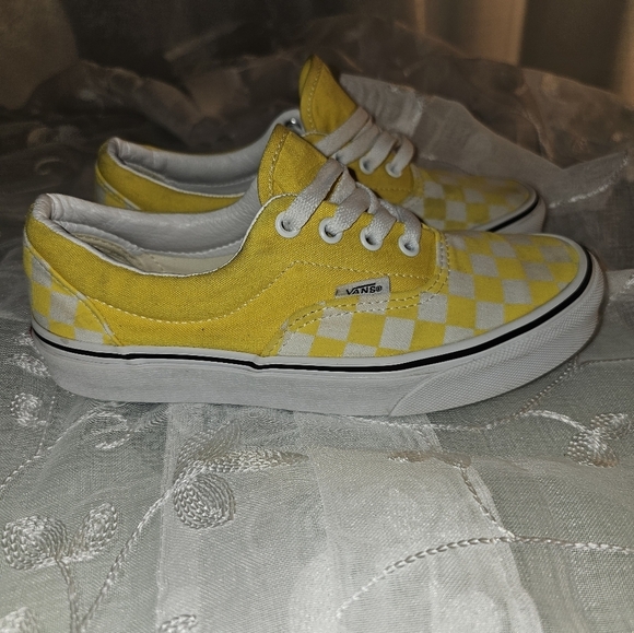 Vans Era yellow/white (checkerboard) low womens- 6.5 mens 5.0 streetwear/ beach - Picture 2 of 14